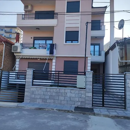 Snowy Home Korce Exterior photo